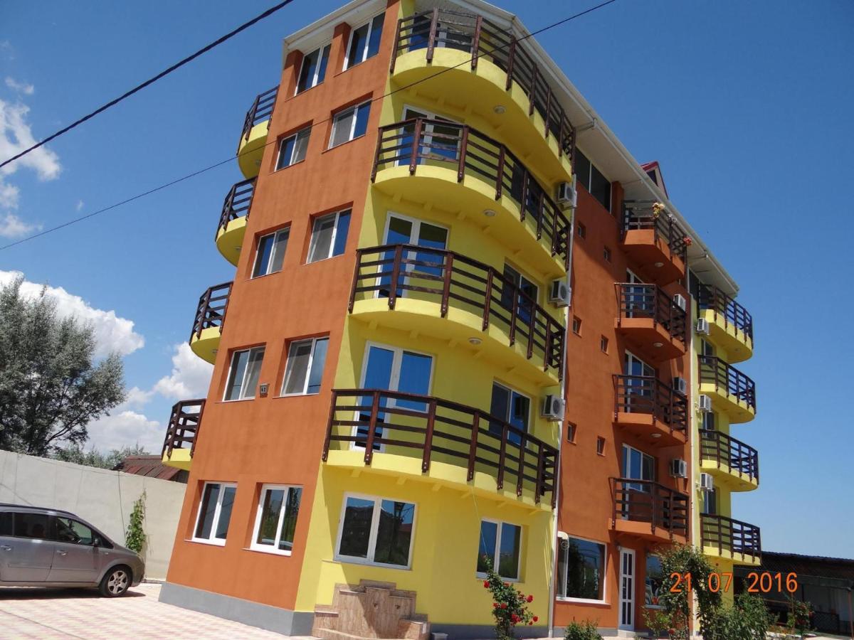 מלון קוסטינסטי Casa Marea Neagra מראה חיצוני תמונה